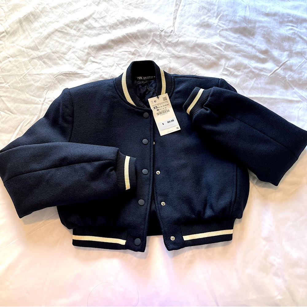 Zara viral navy white cropped bomber jacket